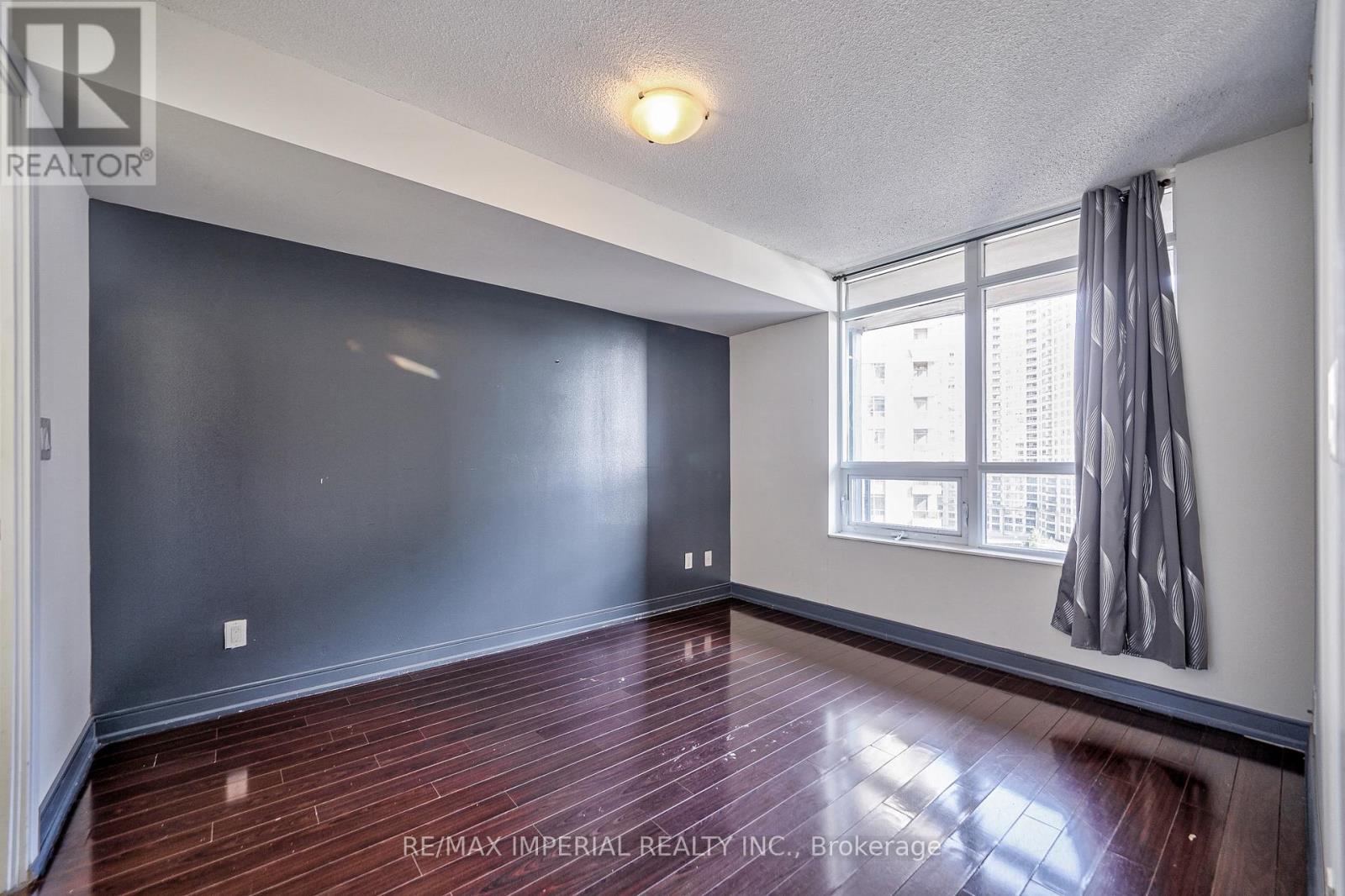 1108 - 330 Burnhamthorpe Road W, Mississauga, Ontario  L5B 0E1 - Photo 14 - W13422978