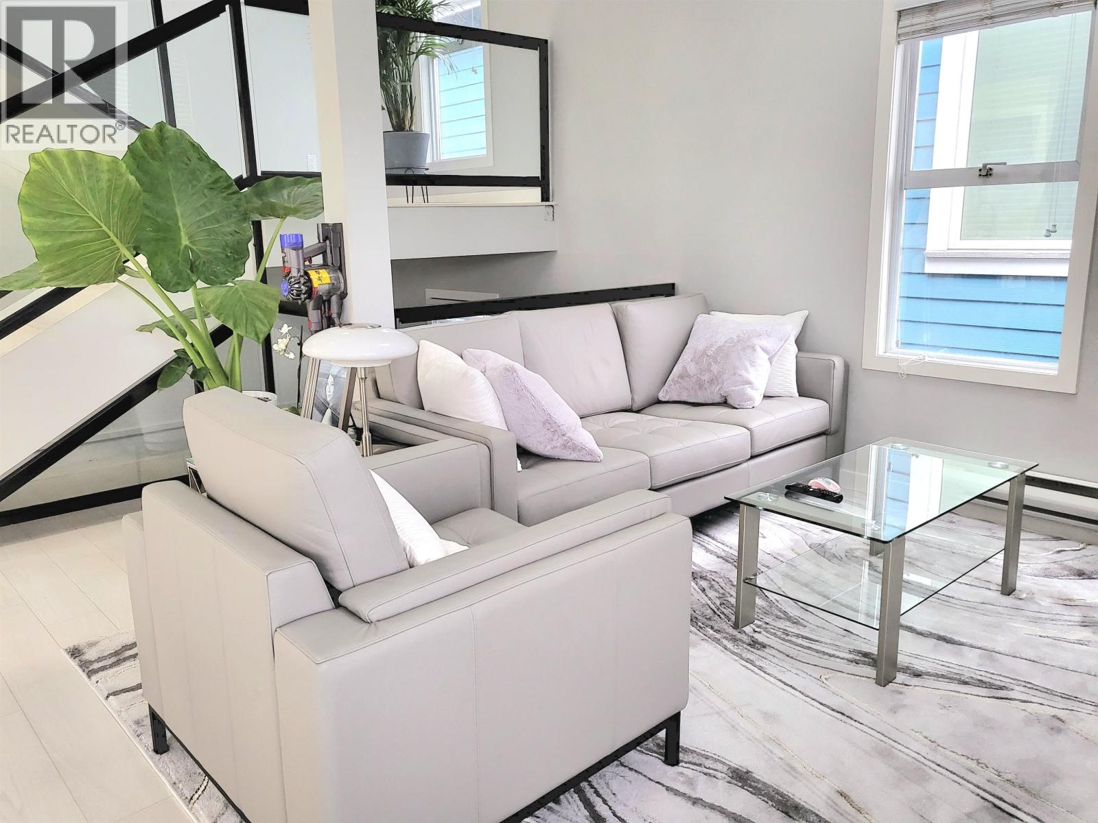 1588 E 41st Avenue, Vancouver, British Columbia  V5P 1K2 - Photo 8 - R3134155