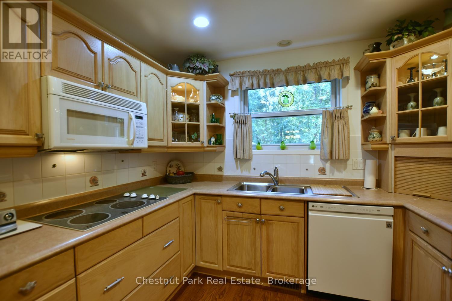 134 Lakewood Drive, Blue Mountains, Ontario  N0H 1J0 - Photo 34 - X13422364