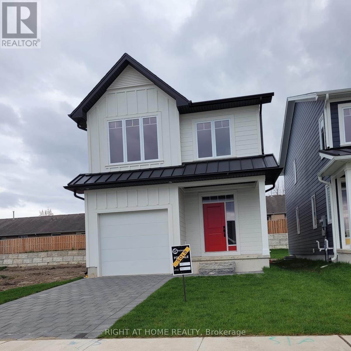 961 DEVERON CRESCENT, London South, Ontario