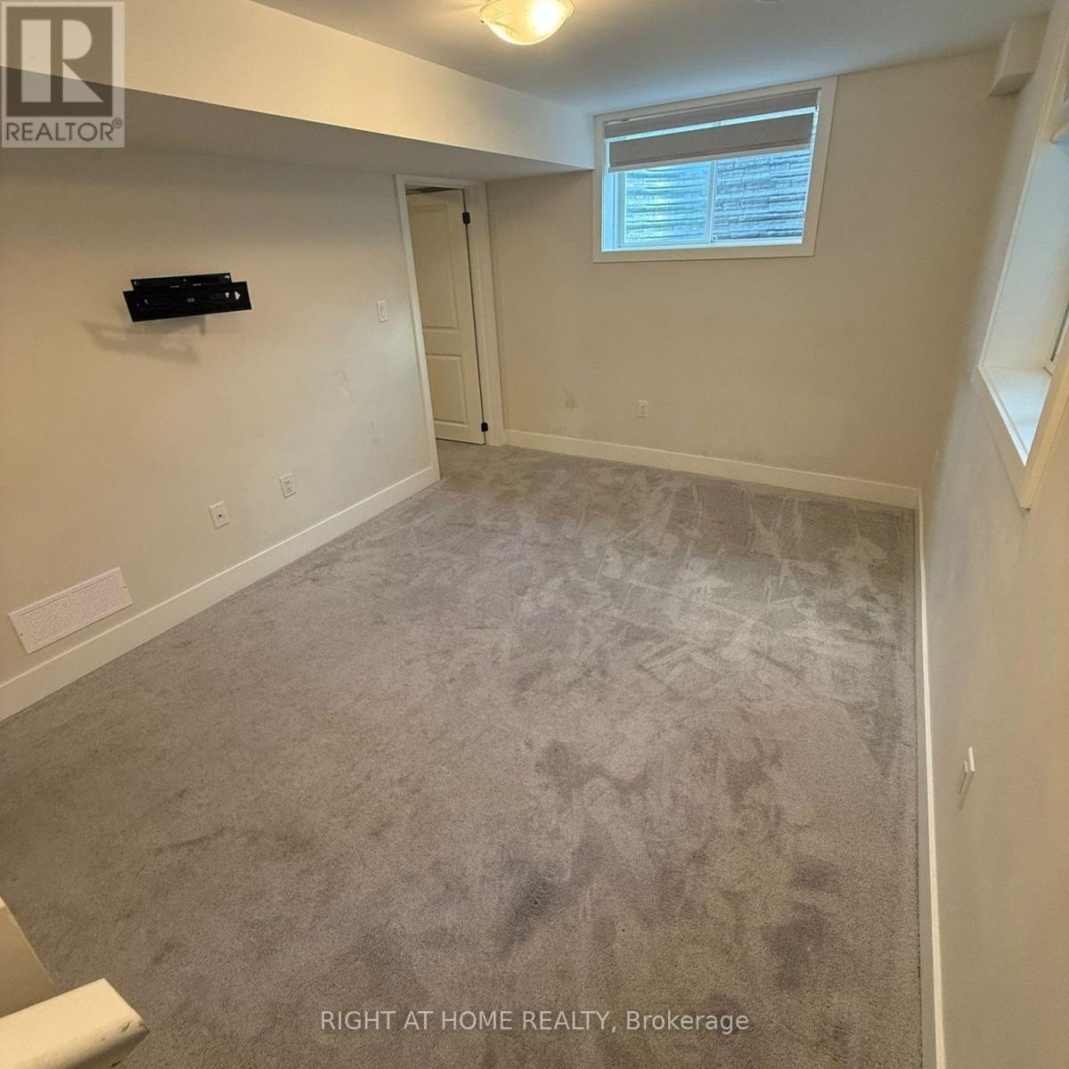961 Deveron Crescent, London South, Ontario  N5Z 0B3 - Photo 3 - X13422992
