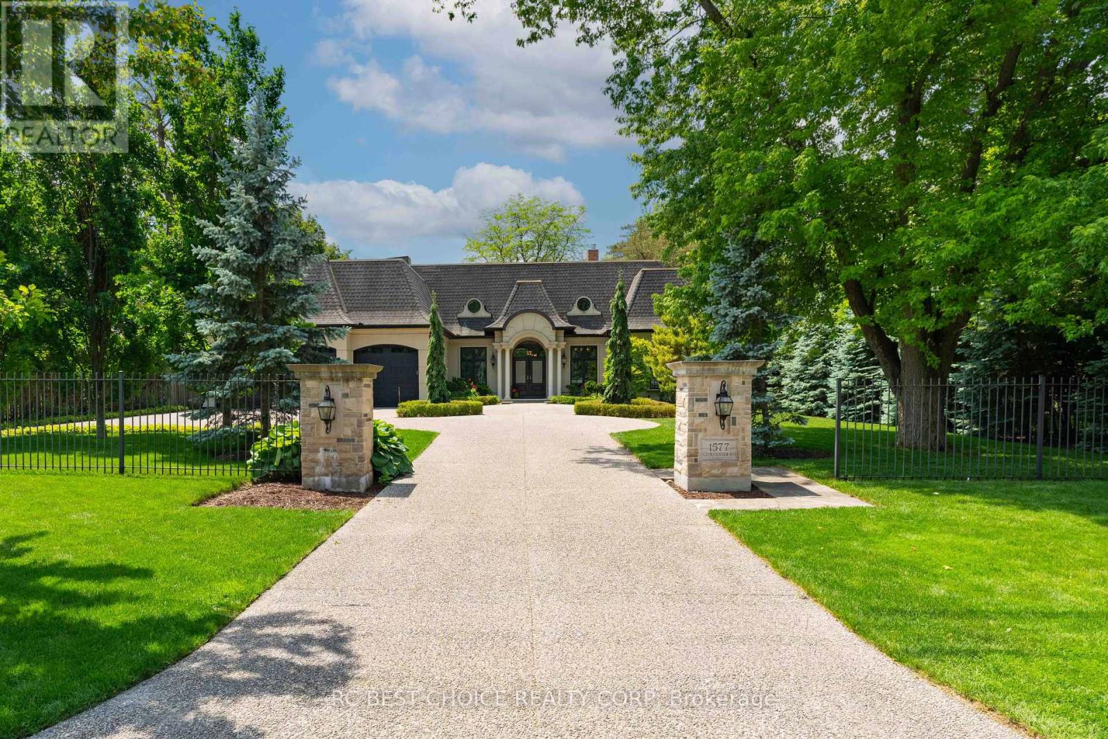 1577 GLOUCESTER ROAD, london north (north a), Ontario