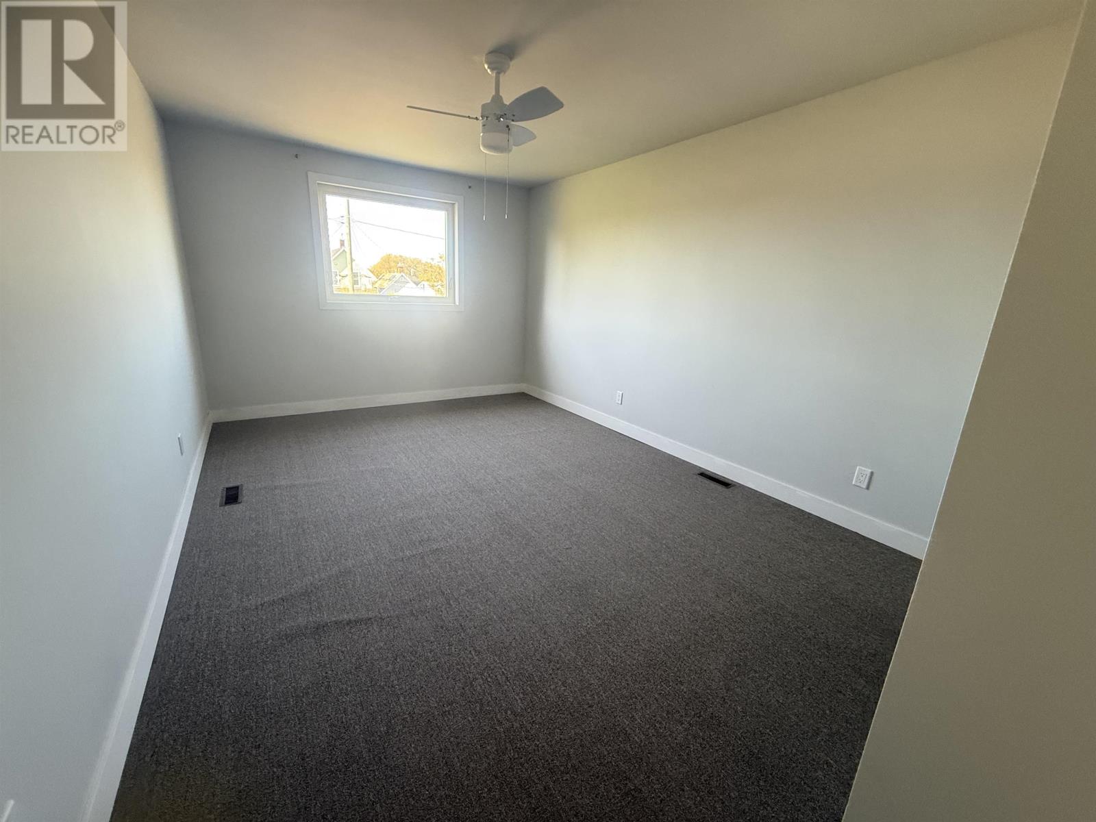 326 Ogden St, Thunder Bay, Ontario  P7C 2N3 - Photo 16 - TB2601251
