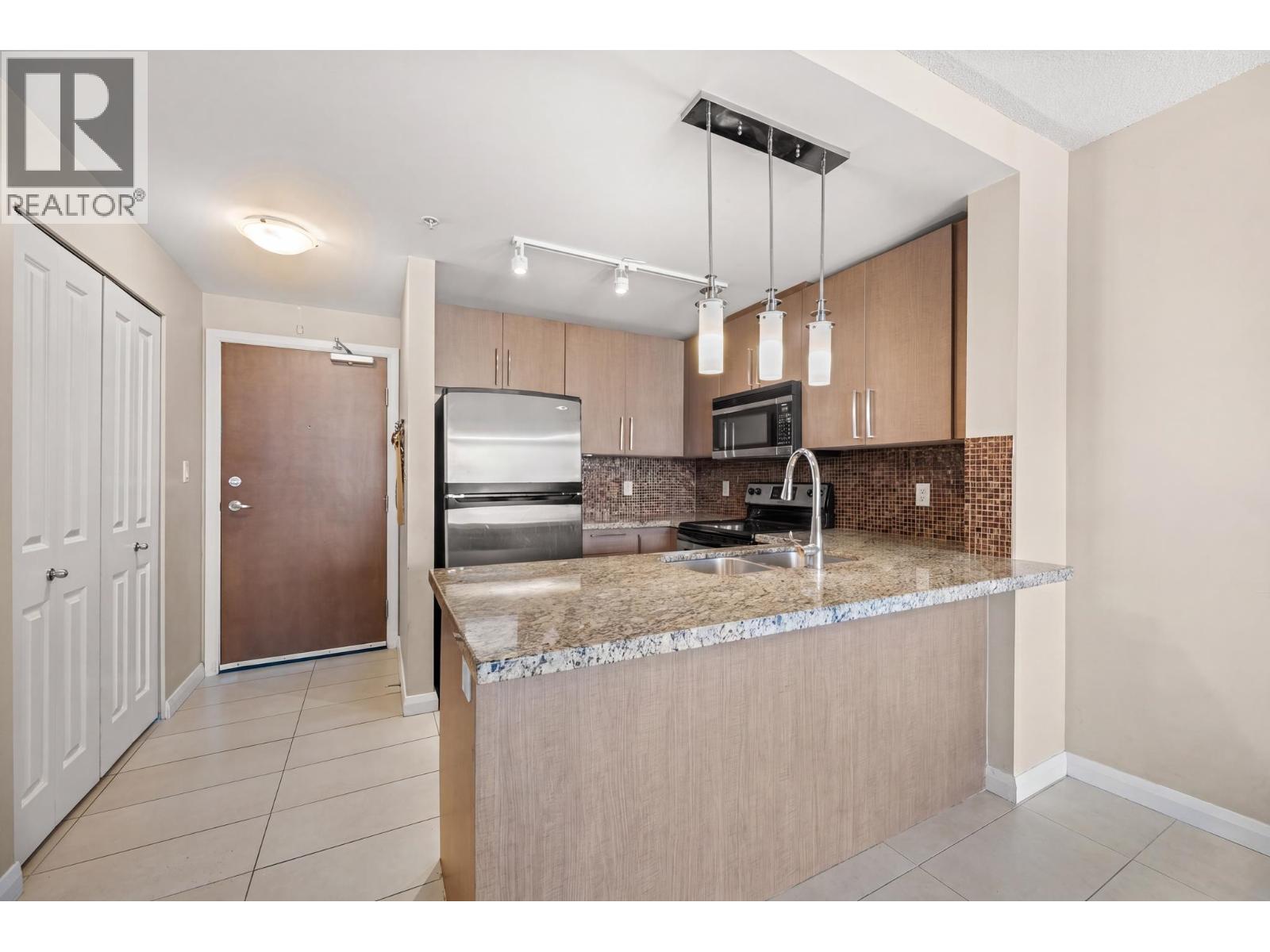 3503 888 Carnarvon Street, New Westminster, British Columbia  V3M 0C6 - Photo 8 - R3134269