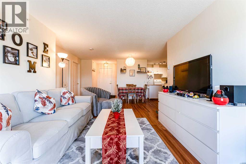 415, 5000 Somervale Court SW, Calgary, Alberta  T2Y 4M1 - Photo 4 - A2314542