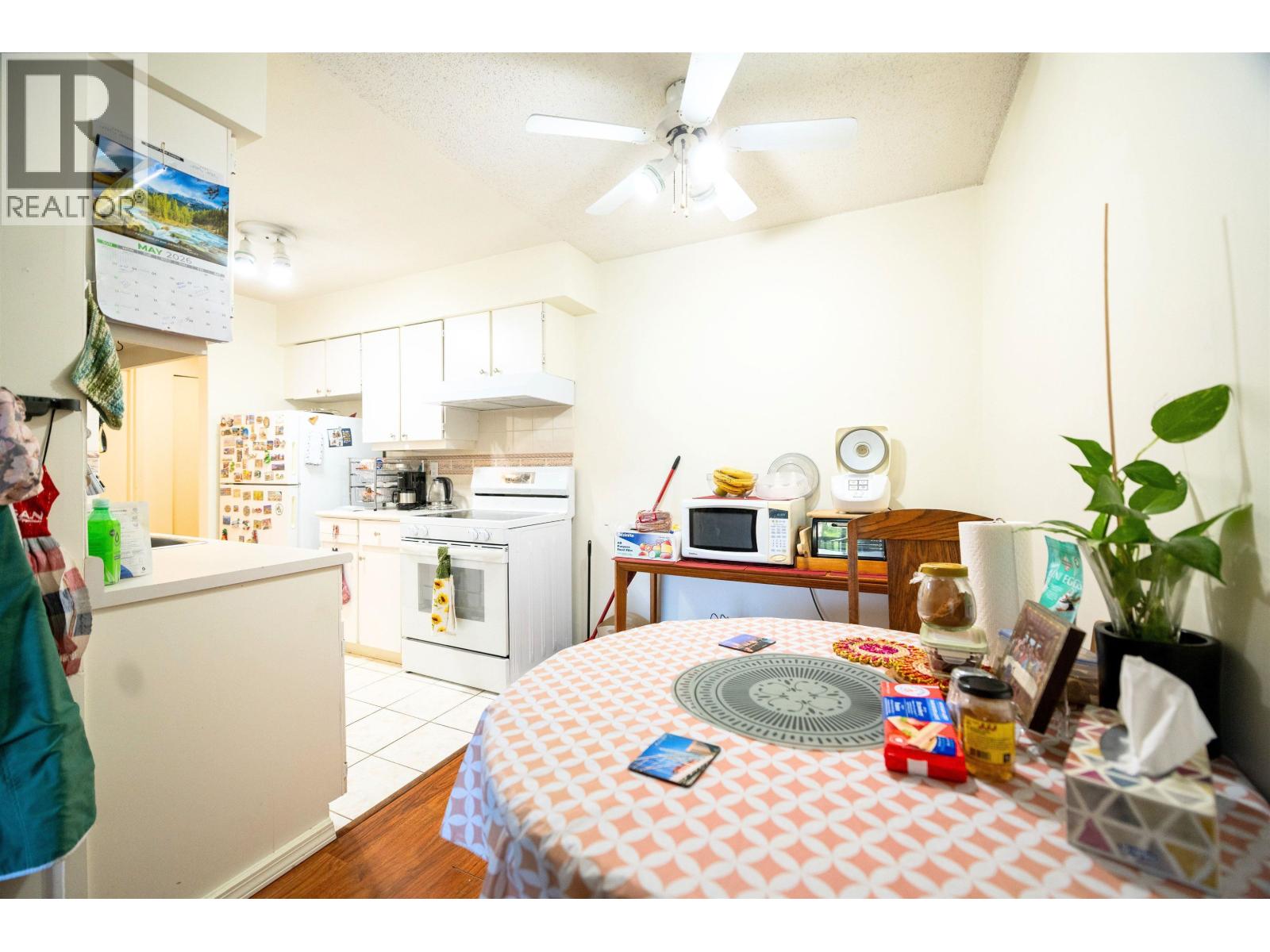 307 9857 Manchester Drive, Burnaby, British Columbia  V3N 4P5 - Photo 6 - R3132987