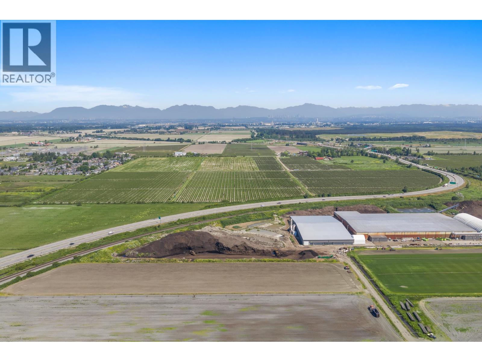6988 Ladner Trunk Road, Delta, British Columbia  V4K 3N3 - Photo 11 - R3133359
