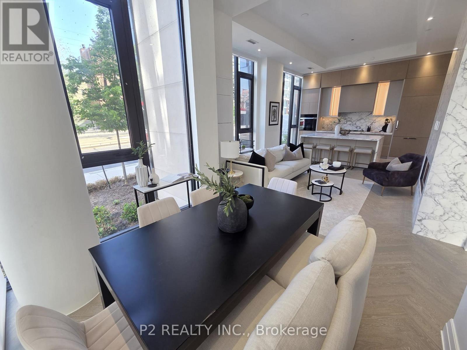 102 - 2 FOREST HILL ROAD, Toronto, Ontario
