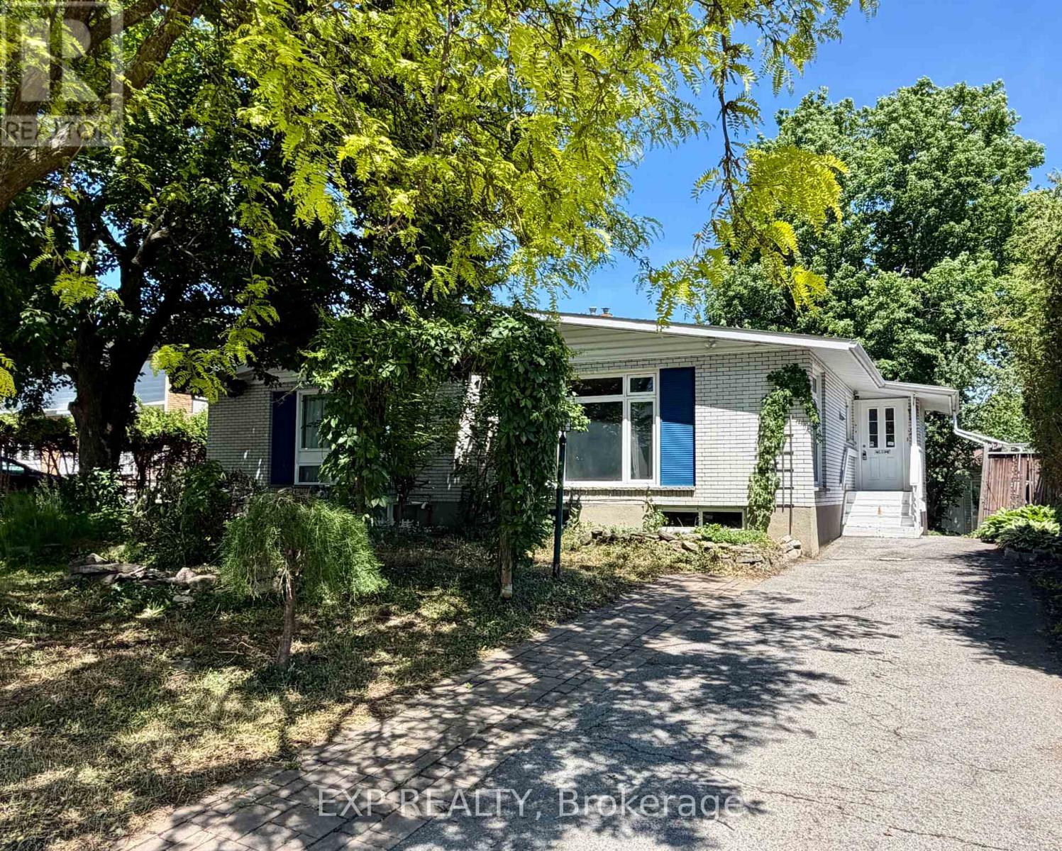 21 SOUTHVIEW CRESCENT, Ottawa, Ontario