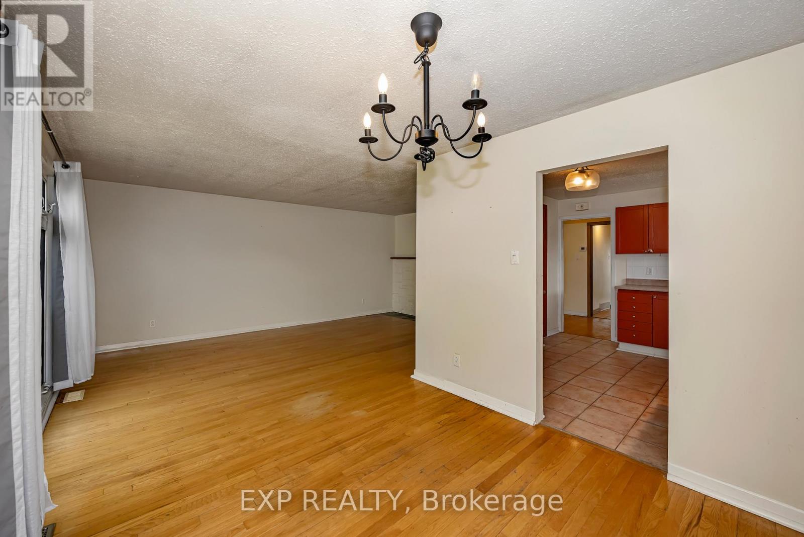 21 Southview Crescent, Ottawa, Ontario K2E 5R4 - Photo 15 - X13211740