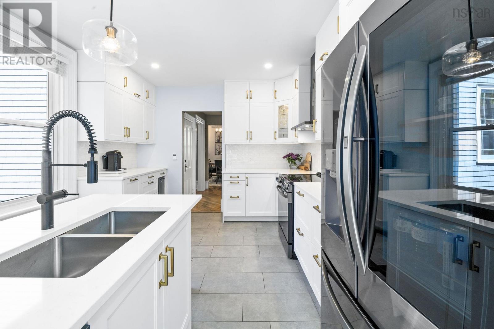 16 Victoria Road, Dartmouth, Nova Scotia  B2Y 2V6 - Photo 16 - 202613842
