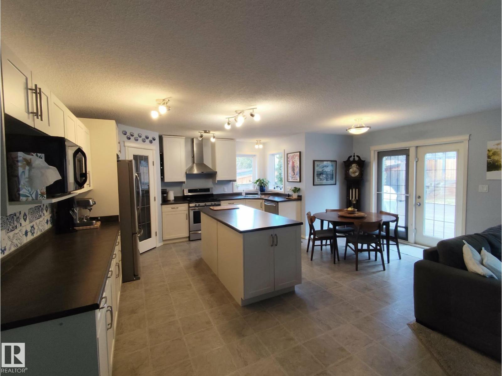59 Rue Monette, Beaumont, Alberta  T4X 1T2 - Photo 7 - E4484322