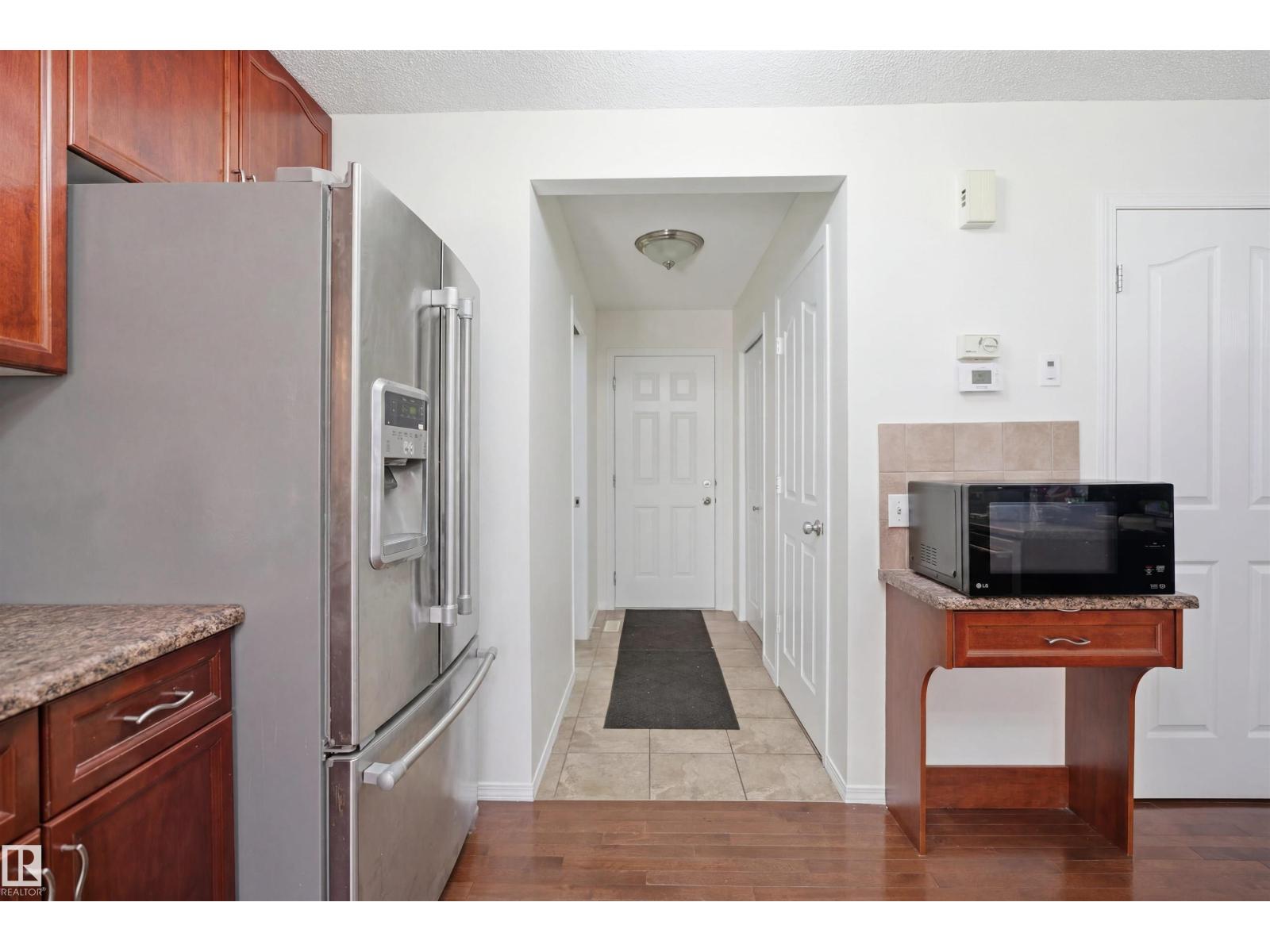 1560 37b Av Nw, Edmonton, Alberta  T6T 0E2 - Photo 14 - E4492674