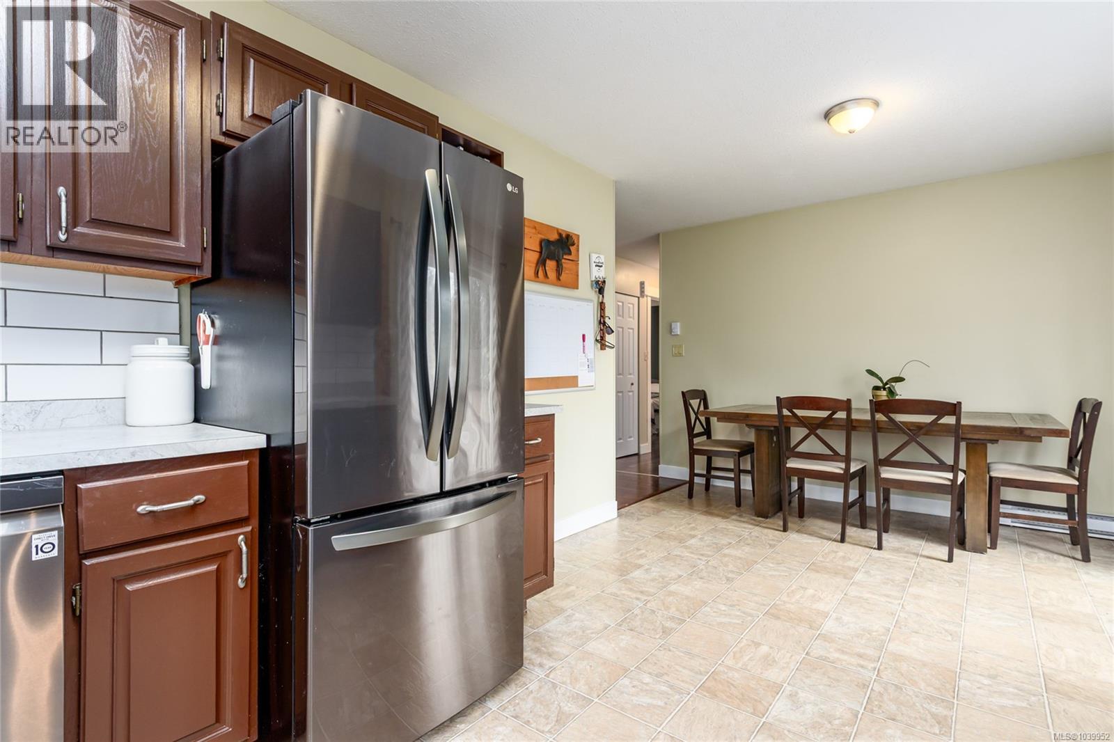 1651 Ascot Ave, Comox, British Columbia V9M 1A8 - Photo 10 - 1039952
