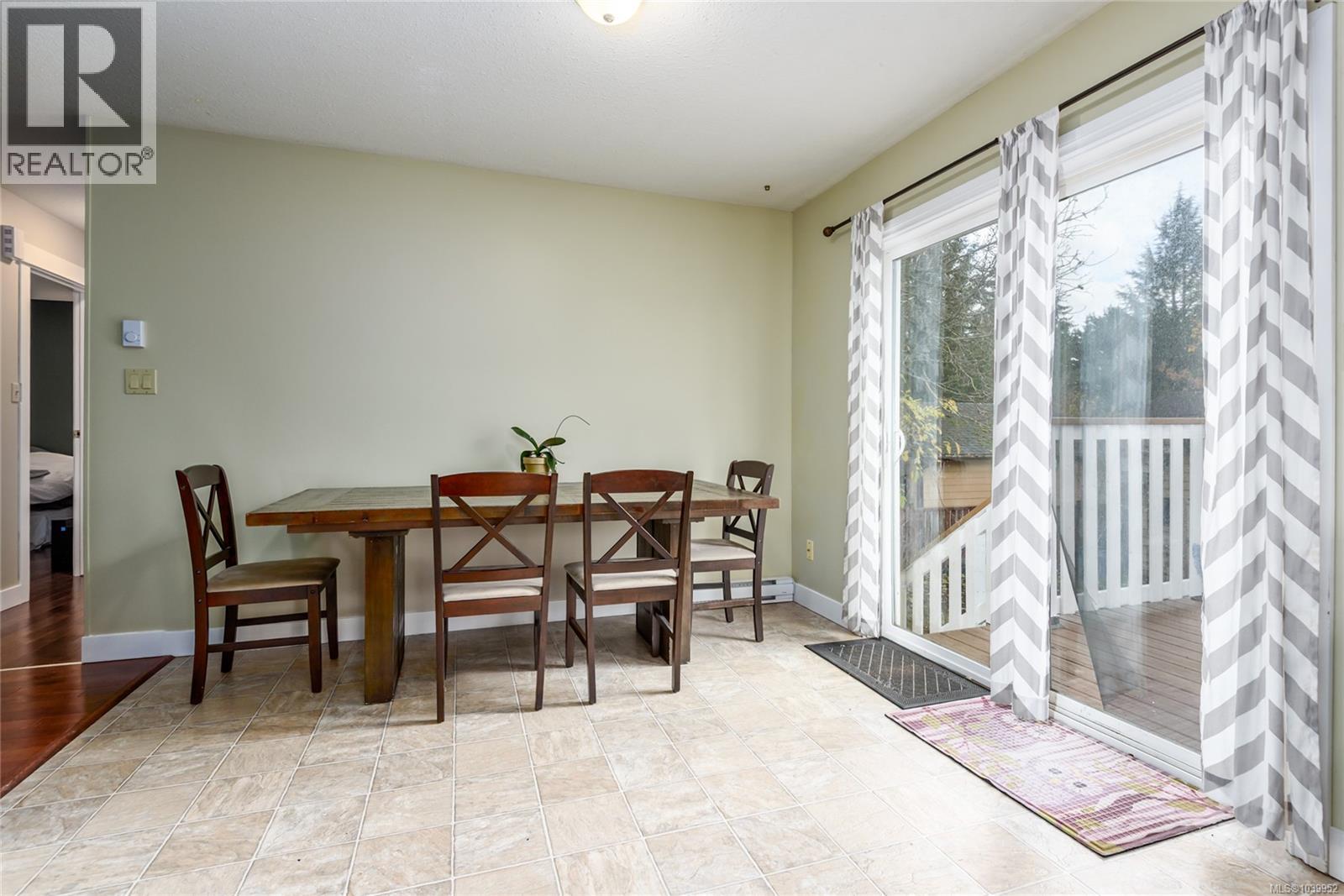 1651 Ascot Ave, Comox, British Columbia V9M 1A8 - Photo 11 - 1039952
