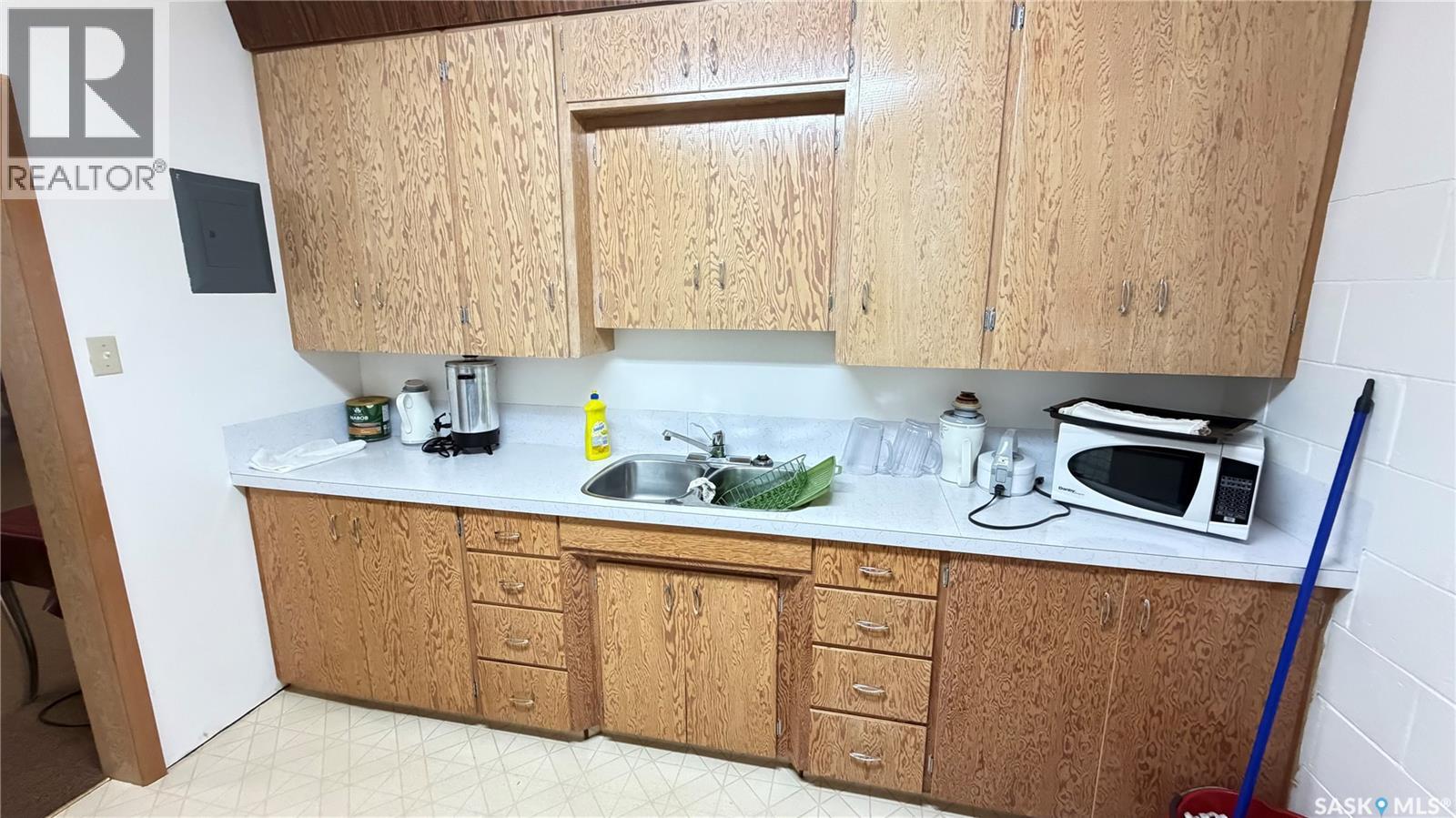 501 Harder Street, Maple Creek, Saskatchewan  S0N 1N0 - Photo 18 - SK038862