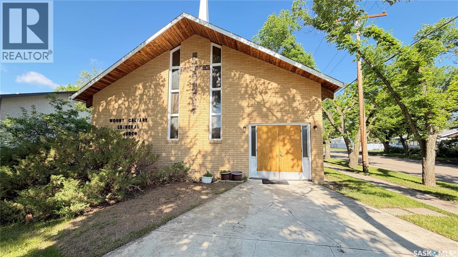 501 Harder Street, Maple Creek, Saskatchewan  S0N 1N0 - Photo 5 - SK038862