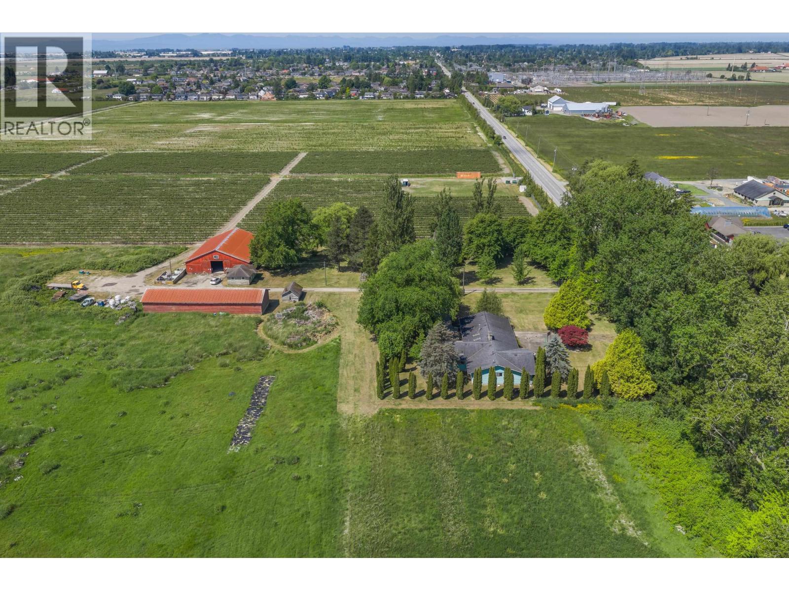 7064 Ladner Trunk Road, Delta, British Columbia  V4K 3N3 - Photo 4 - R3133247