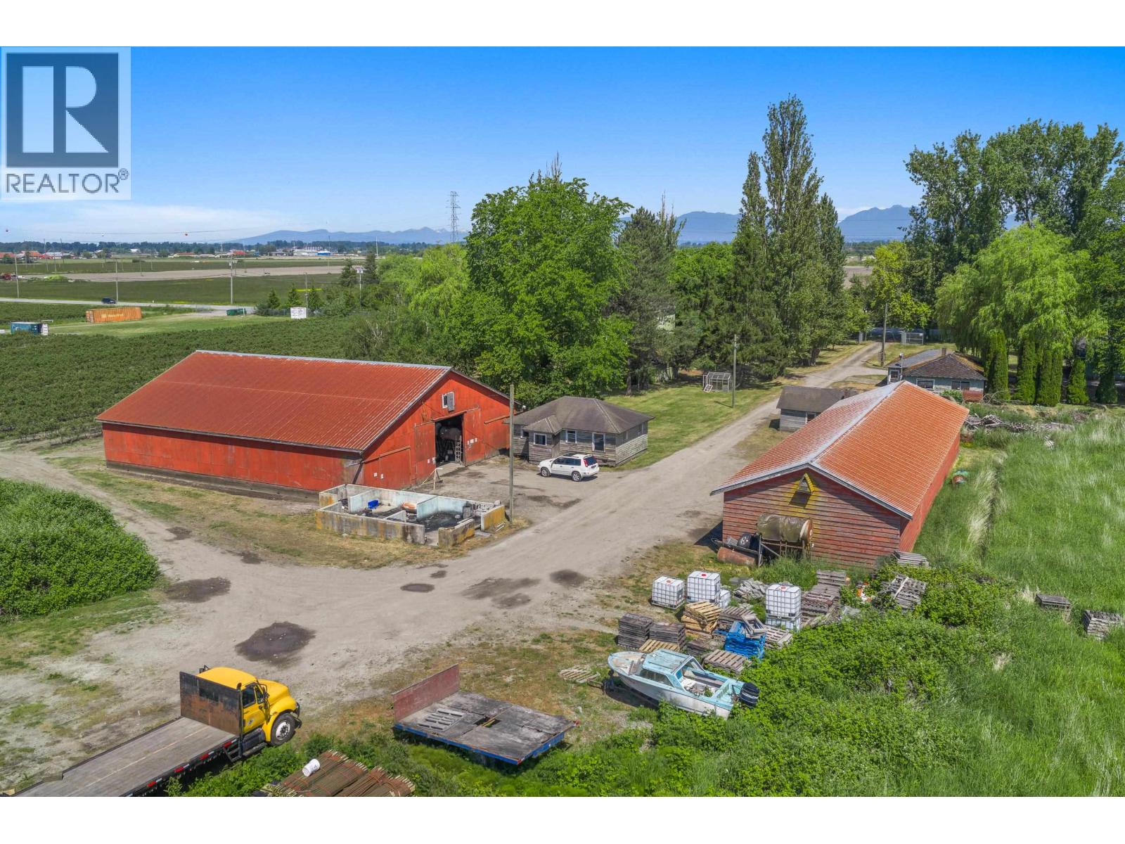7064 Ladner Trunk Road, Delta, British Columbia  V4K 3N3 - Photo 13 - R3133247
