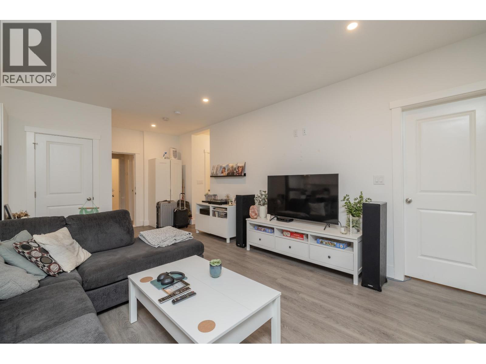 7139 Paulus Crescent, Burnaby, British Columbia  V5A 1P4 - Photo 33 - R3094101