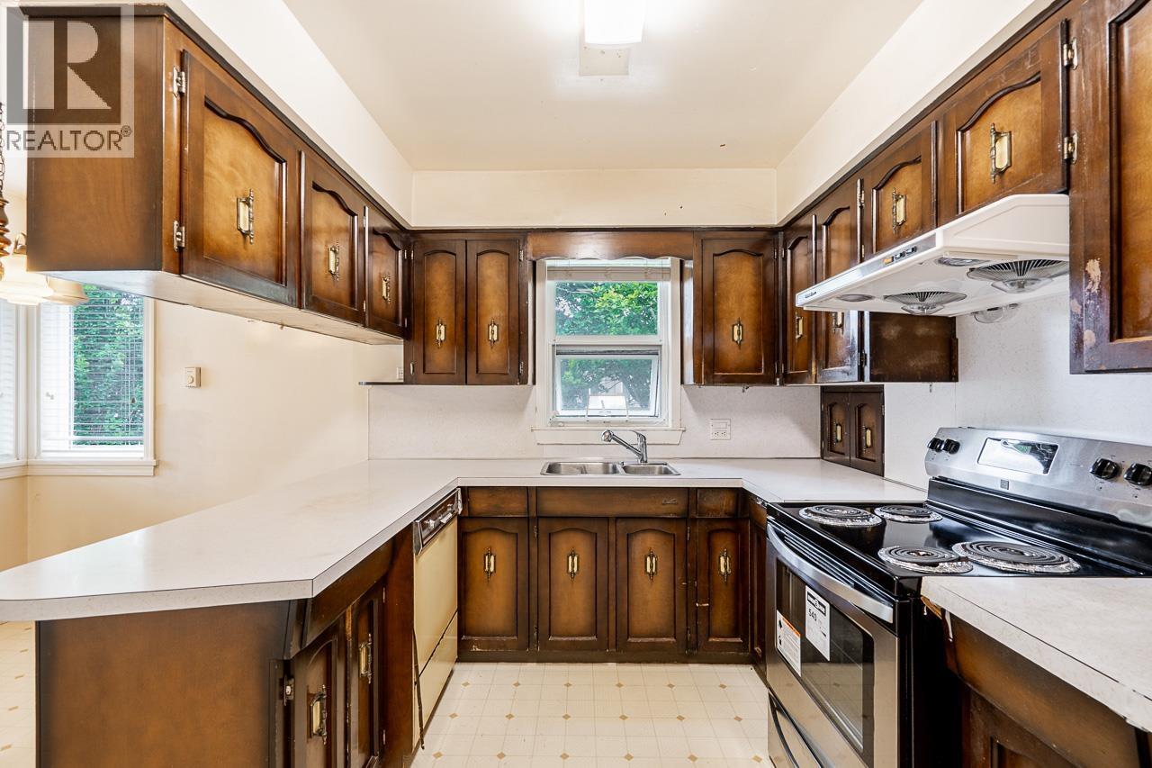5121 Inverness Street, Vancouver, British Columbia  V5W 3N9 - Photo 10 - R3132982