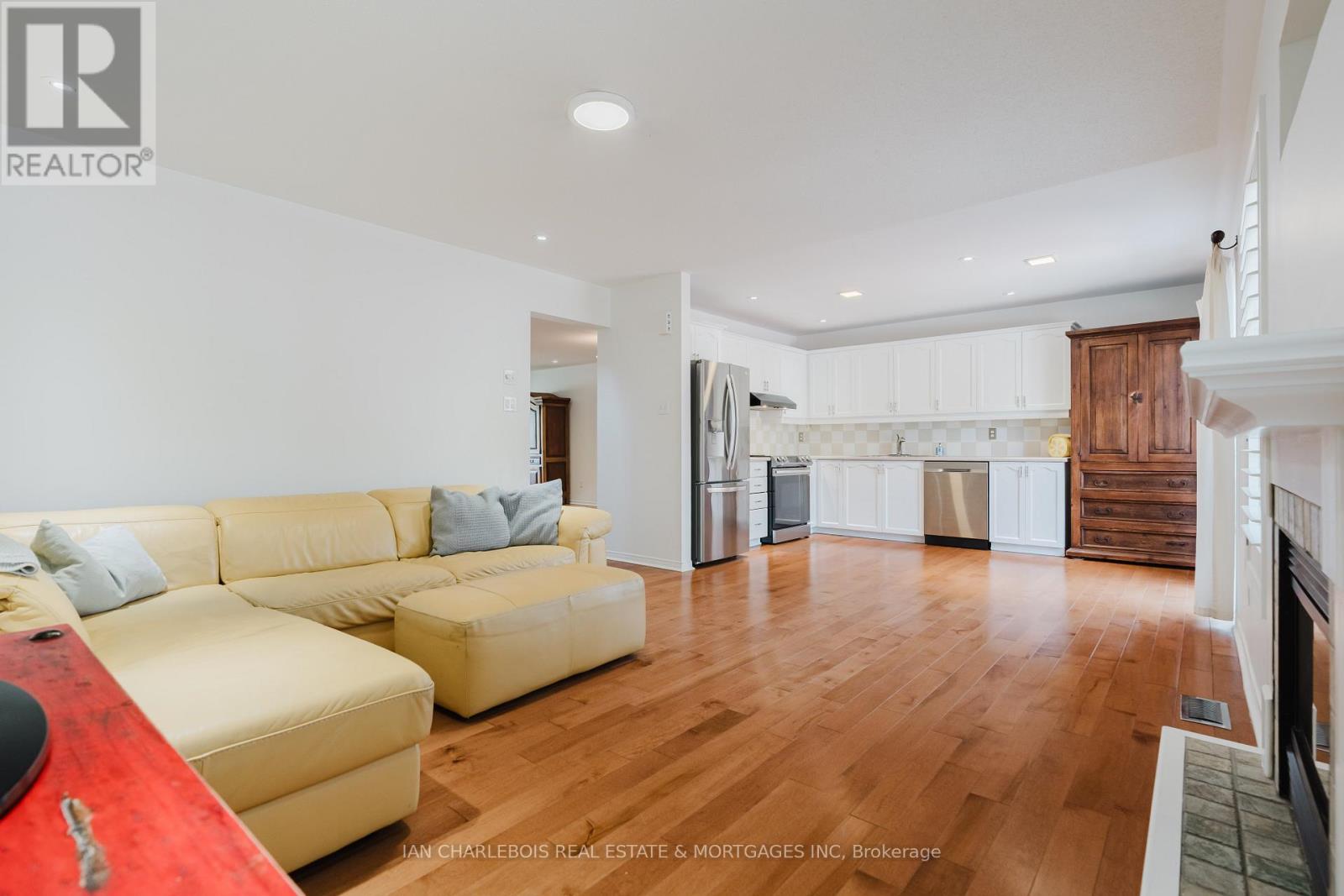 6020 Longleaf Drive, Ottawa, Ontario K1W 1J2 - Photo 11 - X13423240