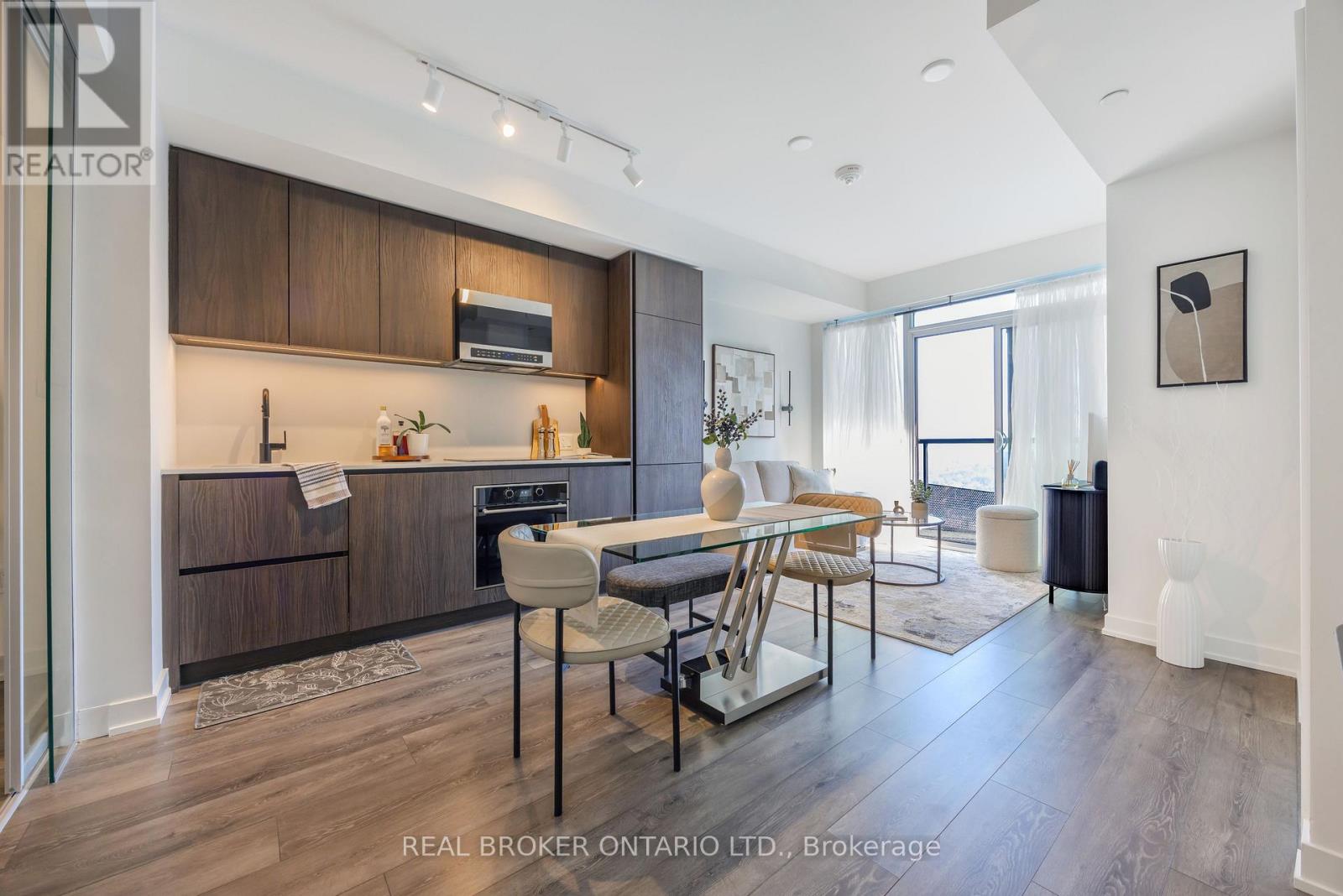 2101s - 127 Broadway Avenue, Toronto, Ontario  M4P 1V4 - Photo 6 - C12845486