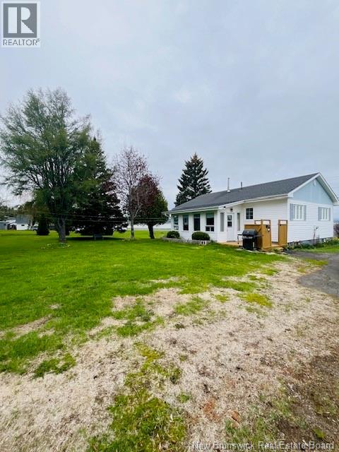 94 Chaleur Street, Charlo, New Brunswick  E8E 2E7 - Photo 3 - NB140738