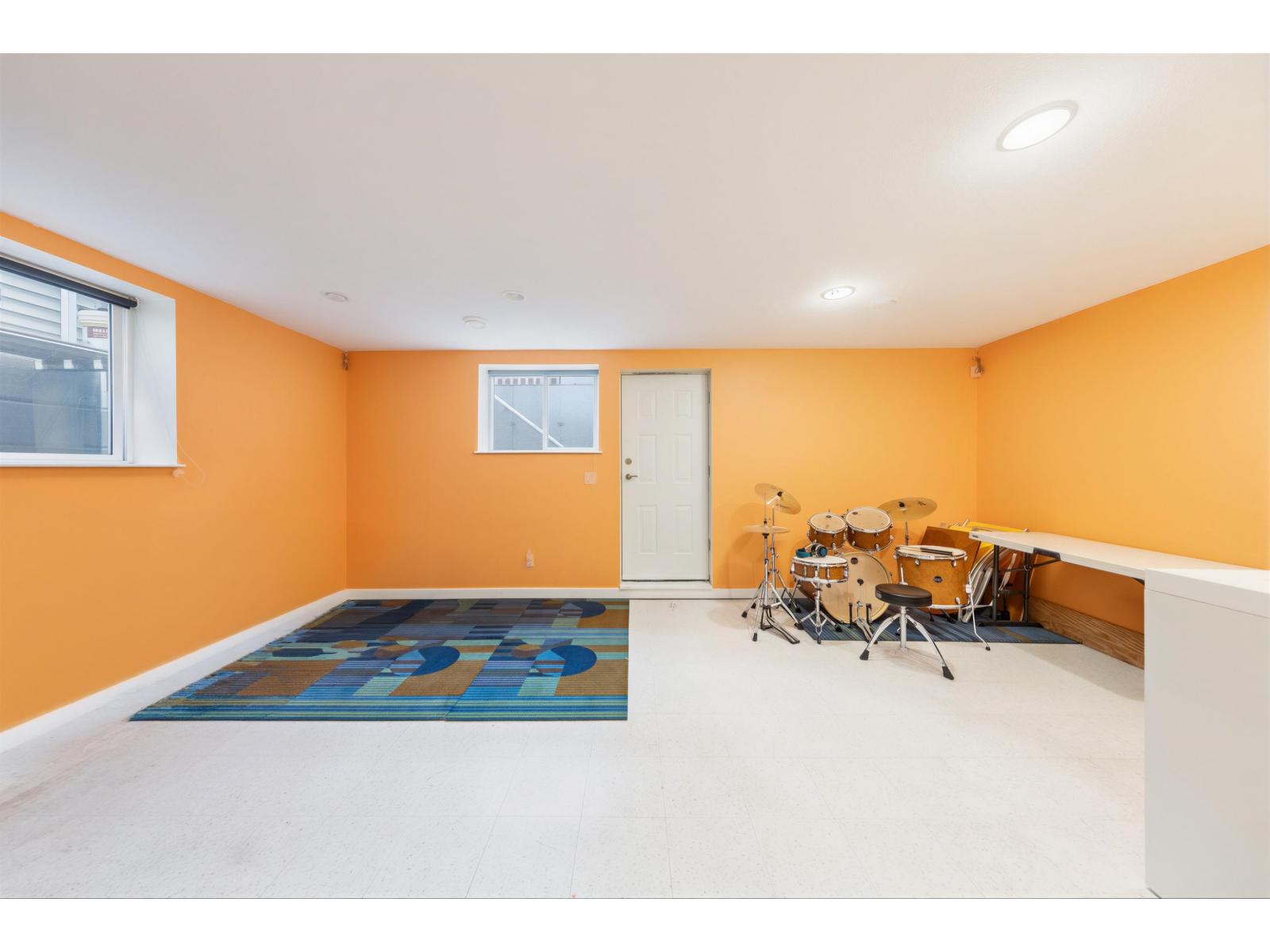 Listing image 30