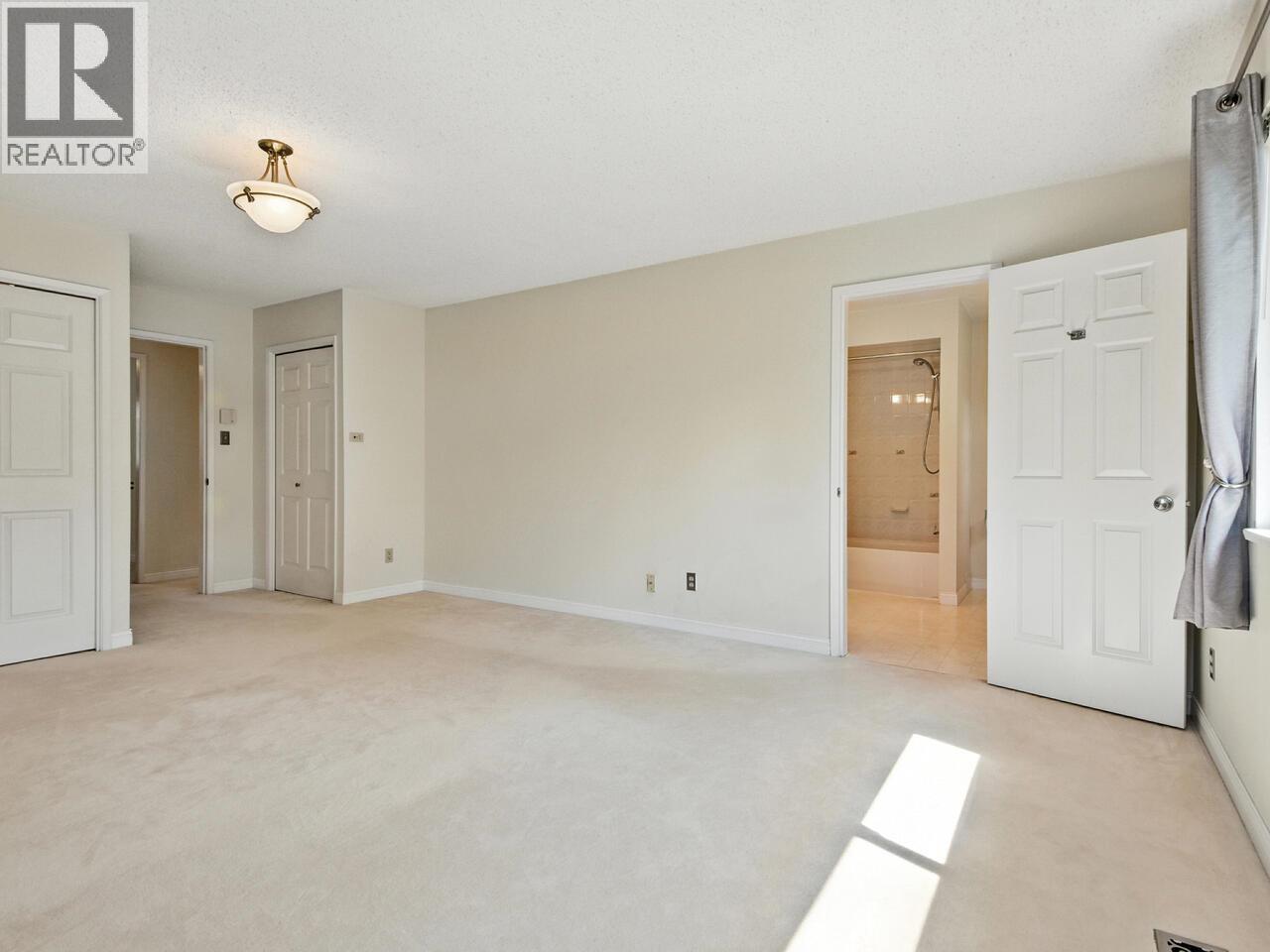 7080 Kimberley Drive, Richmond, British Columbia  V7A 4S4 - Photo 16 - R3134218