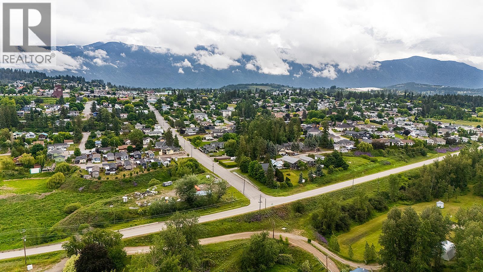 109 2nd Avenue S, Creston, British Columbia  V0B 1G3 - Photo 54 - 10390349