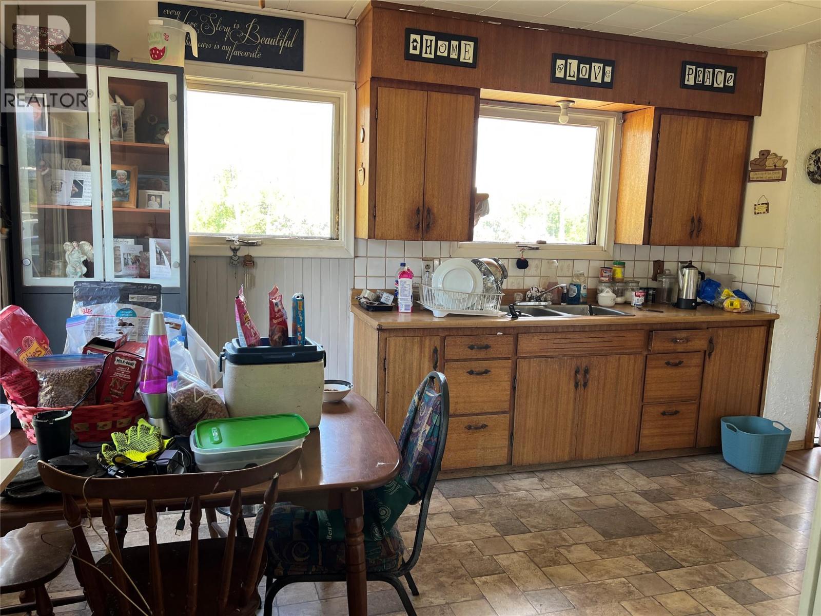 445 204 Road, Pouce Coupe, British Columbia  V0C 2C0 - Photo 6 - 10390867