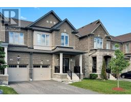 28 CONARTY CRESCENT, Whitby, Ontario