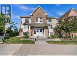 3 - 106 PETRA WAY, Whitby, Ontario