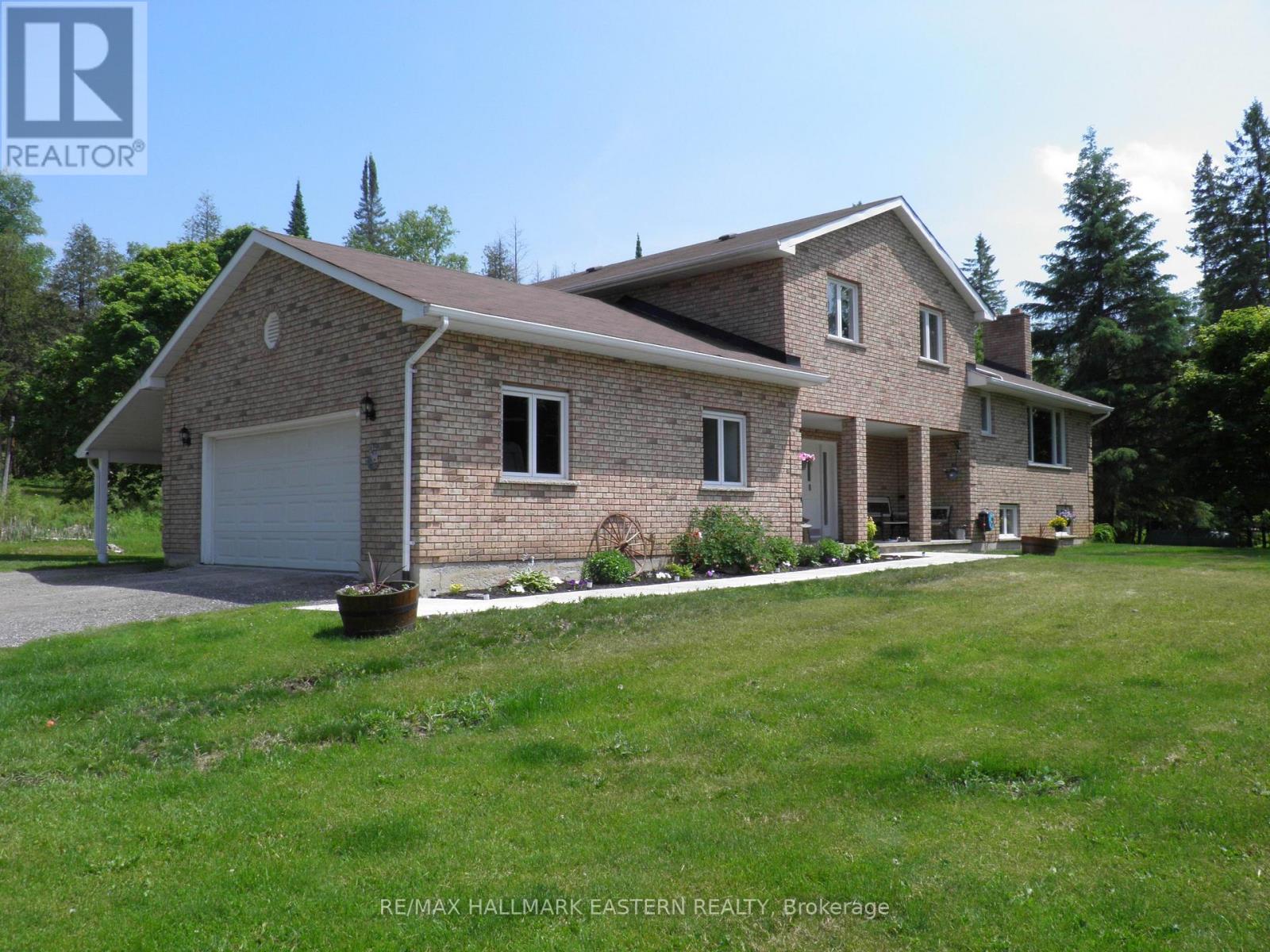 1079 Rock Road, Douro-Dummer, Ontario  K0L 3A0 - Photo 2 - X12978708