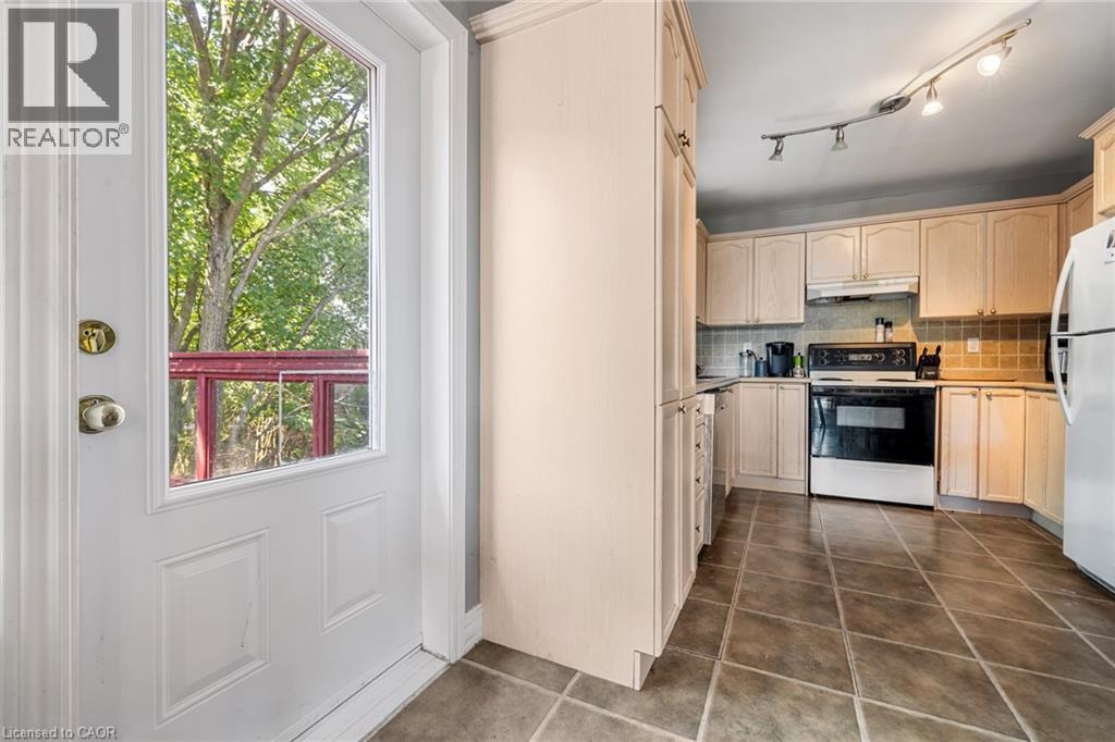 630 Drury Lane Unit# Upper, Burlington, Ontario  L7R 2X6 - Photo 15 - 40838425