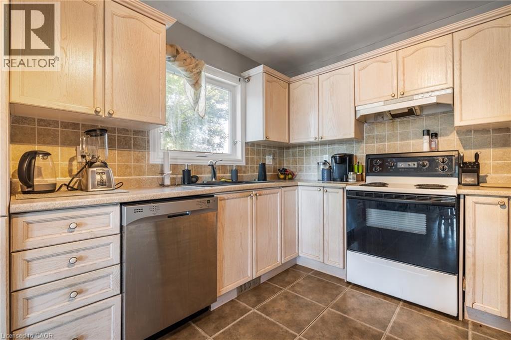 630 Drury Lane Unit# Upper, Burlington, Ontario  L7R 2X6 - Photo 18 - 40838425