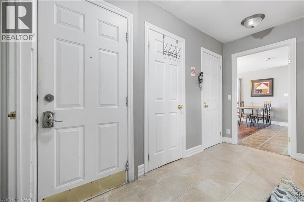 630 Drury Lane Unit# Upper, Burlington, Ontario  L7R 2X6 - Photo 23 - 40838425