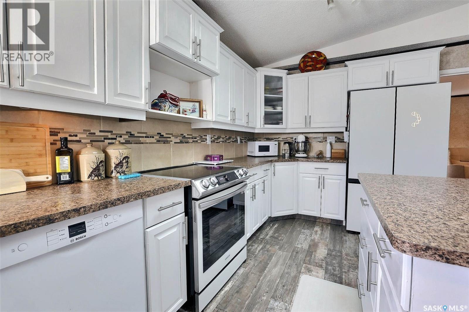 229 Poplar Street, Wolseley, Saskatchewan  S0G 5H0 - Photo 5 - SK029053