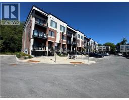 25 ISHERWOOD Avenue Unit# D61, Cambridge, Ontario