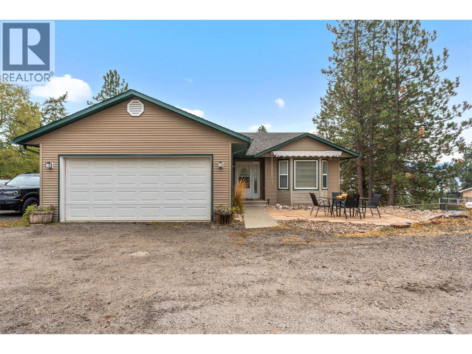 4666 Grandview Flats Road N, Spallumcheen, British Columbia