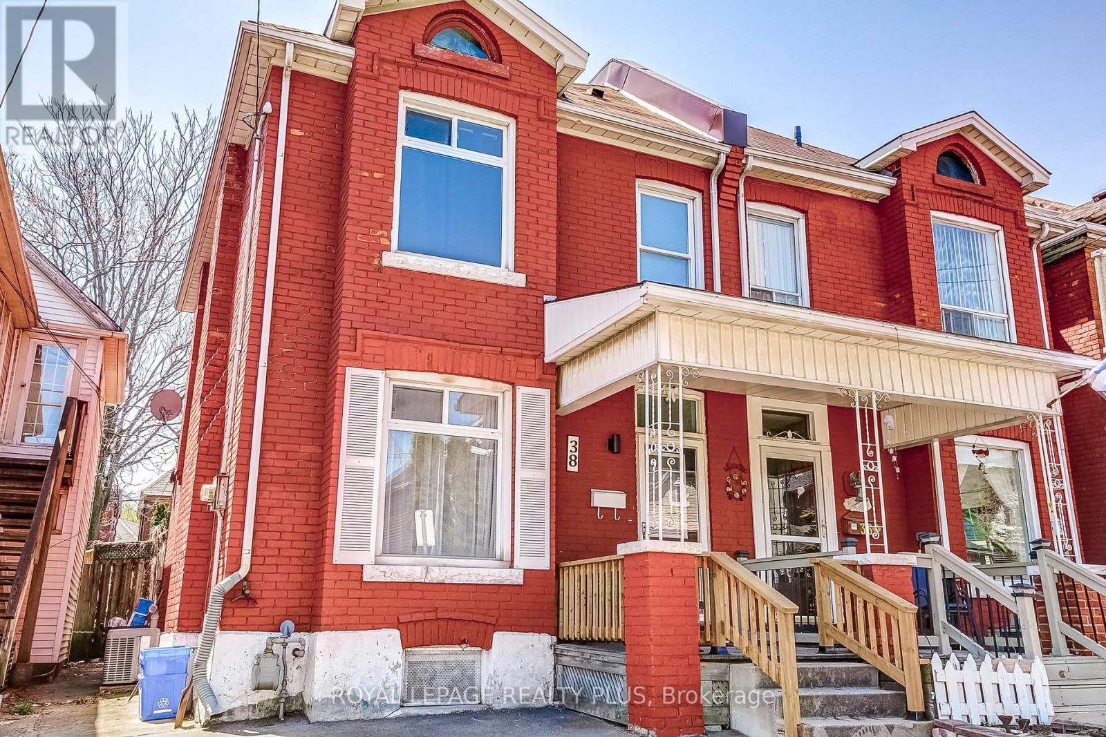 38 ROSEMONT AVENUE, hamilton (stipley), Ontario
