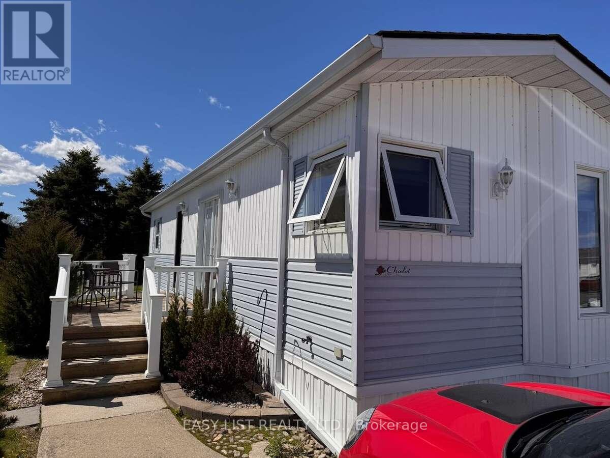 251 - 5700 BLACKWELL SIDE ROAD, sarnia, Ontario