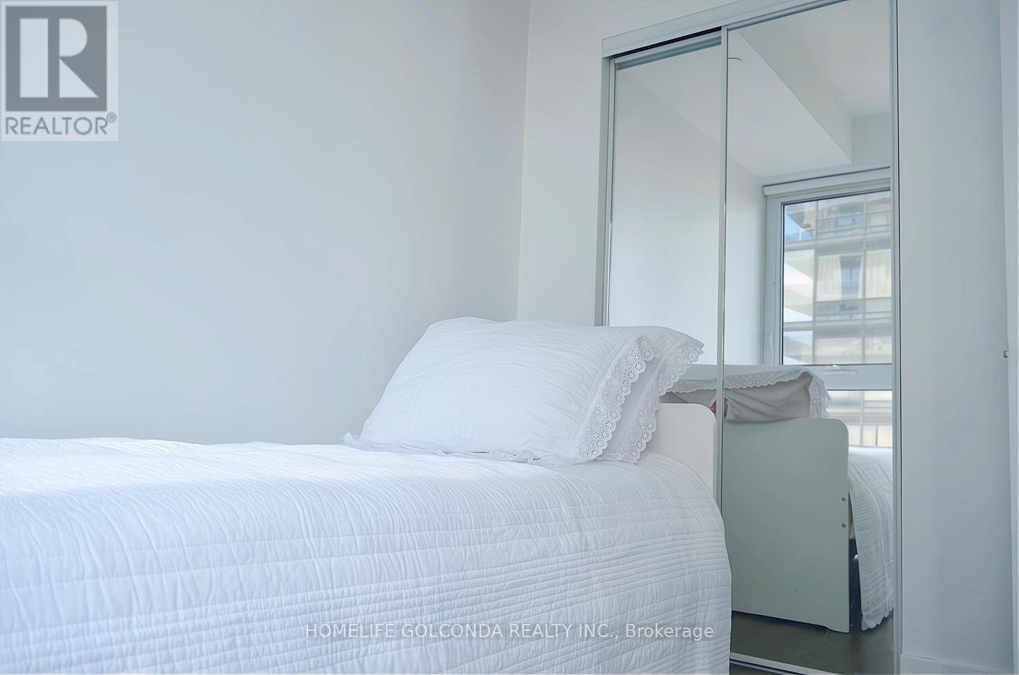 5001 - 7 Grenville Street, Toronto, Ontario M4Y 1W9 - Photo 20 - C13418180