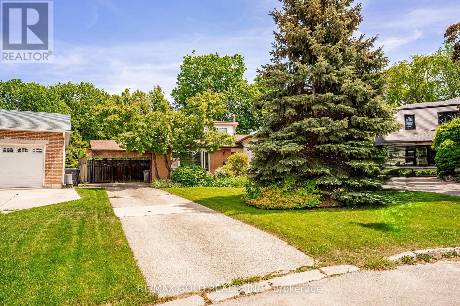 16 Donalda Place, Brampton, Ontario  L6T 1S4 - Photo 6 - W13238934