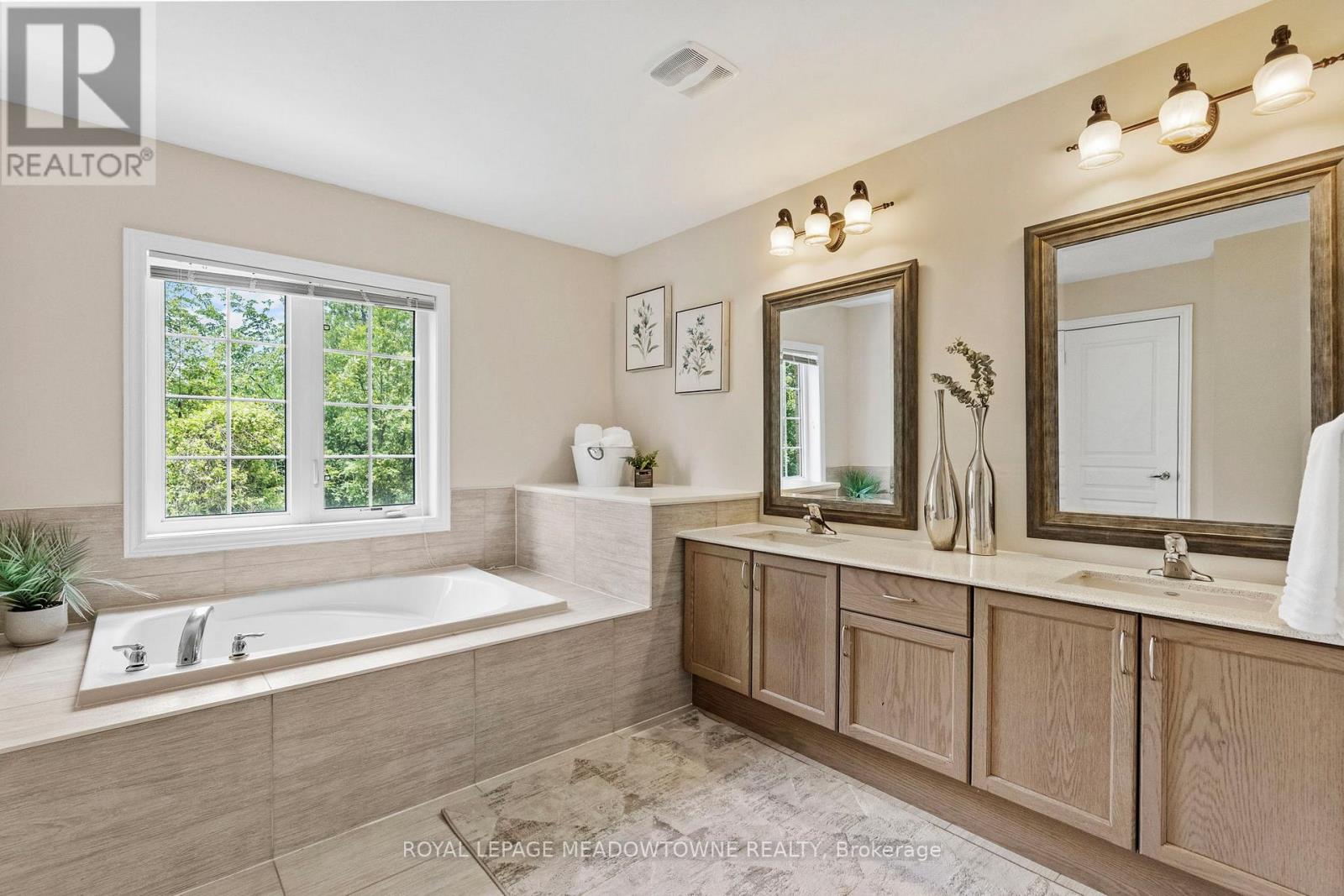 332 Mcgibbon Drive, Milton, Ontario L9T 5K7 - Photo 29 - W13420762