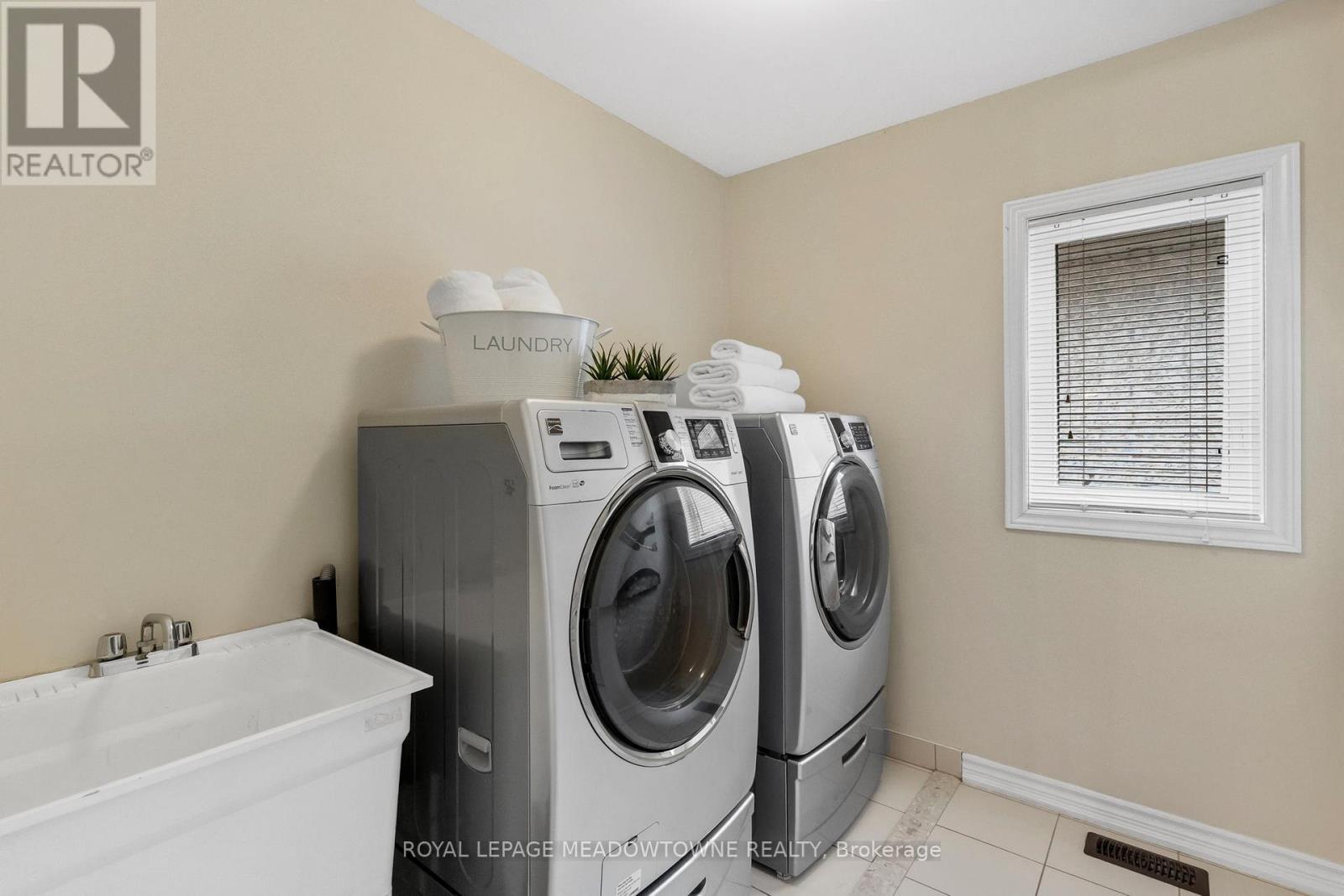 332 Mcgibbon Drive, Milton, Ontario L9T 5K7 - Photo 24 - W13420762