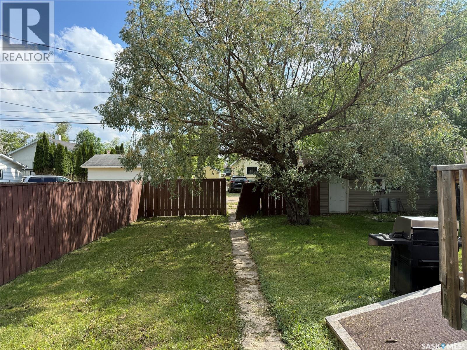 127 6th Avenue W, Melville, Saskatchewan  S0A 2P0 - Photo 33 - SK038832