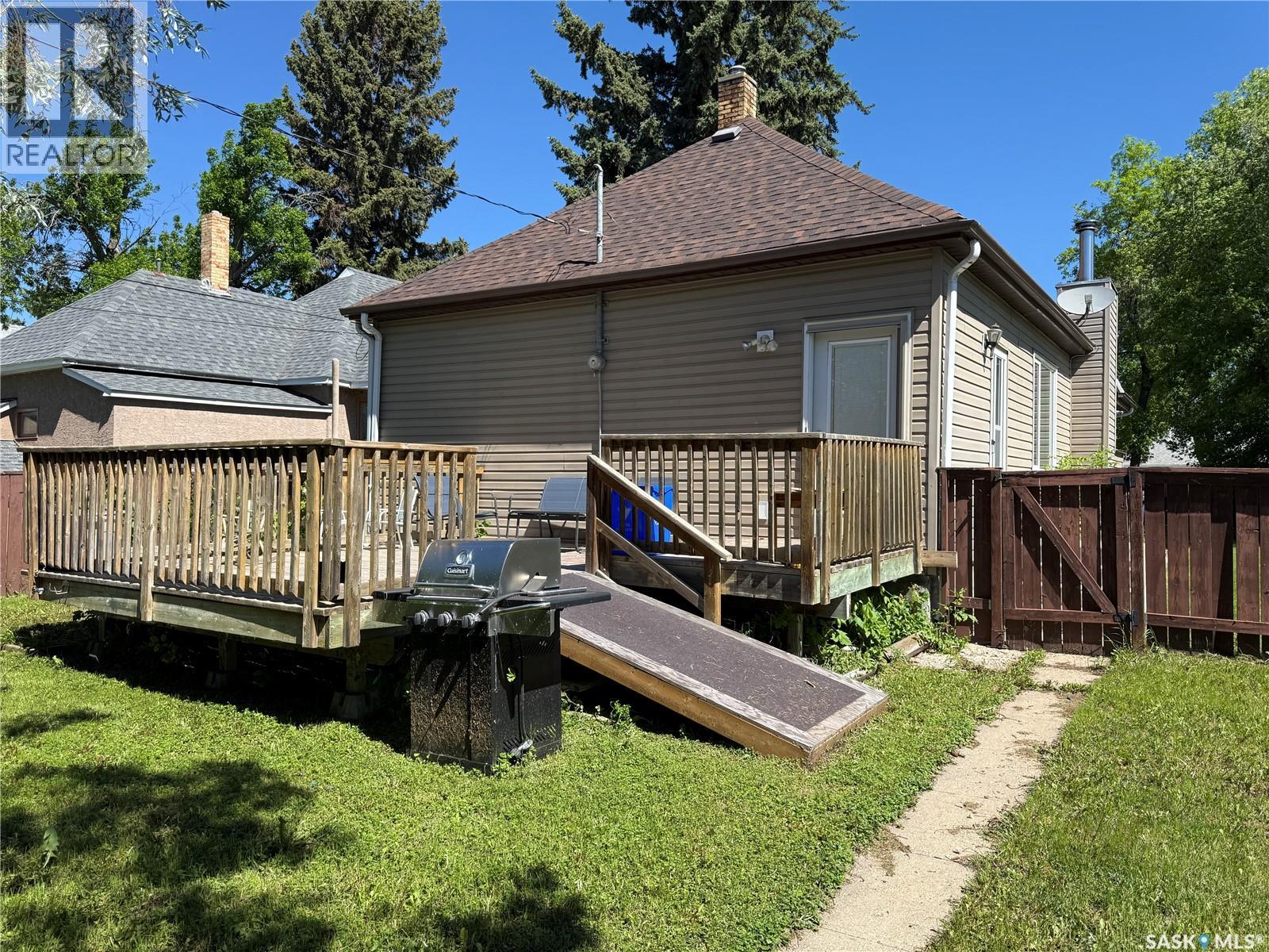 127 6th Avenue W, Melville, Saskatchewan  S0A 2P0 - Photo 34 - SK038832