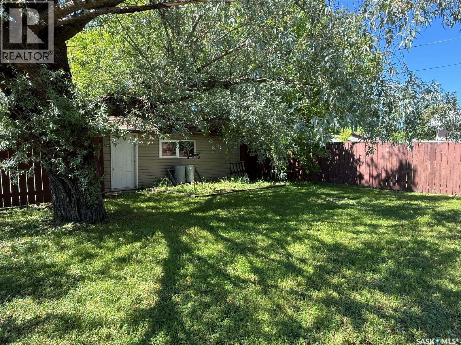 127 6th Avenue W, Melville, Saskatchewan  S0A 2P0 - Photo 39 - SK038832